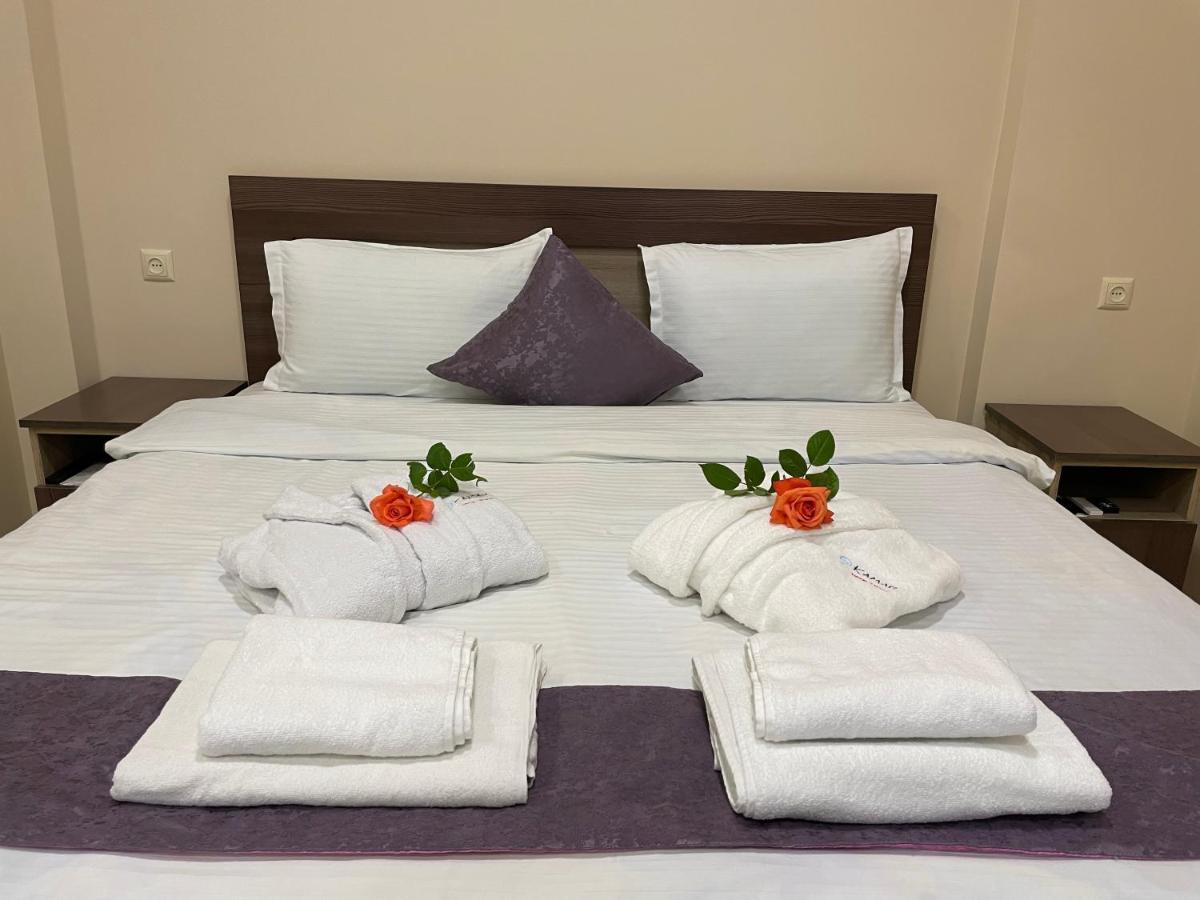 Kamar Hotel Ijevan Exterior photo